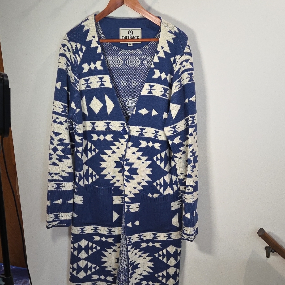 Outback Blue and White Geometric Cardigan